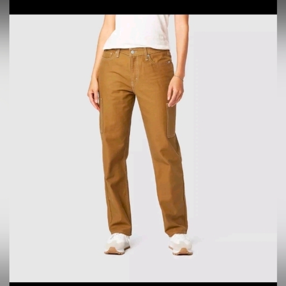 DENIZEN from Levi's Women's Mid-Rise 90's Loose Straight Jeans - Brown Size 18